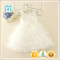 perles en appliqued couleur blanche robe avec beaucoup de couches filles bébé filles une pièce vêtements de mode en vente